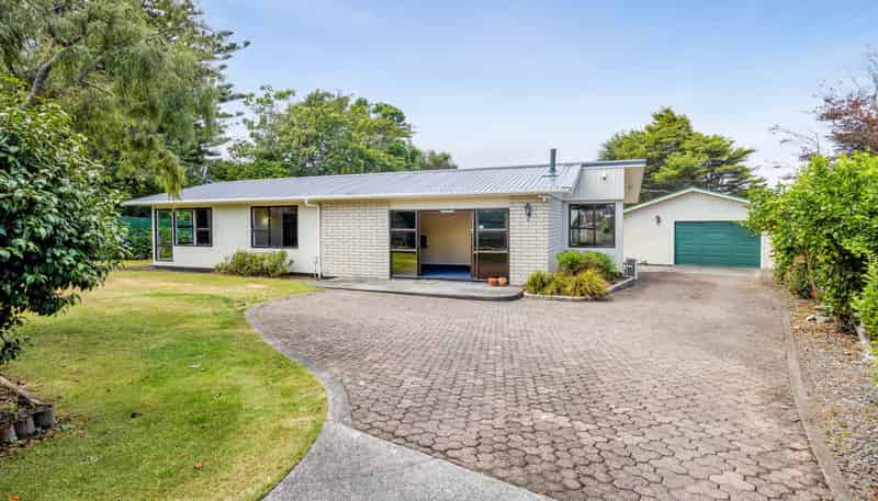 35 Dives Avenue, Hawera