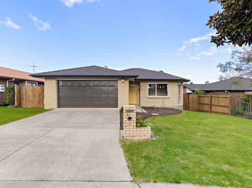 6 Harobed Place, Weymouth