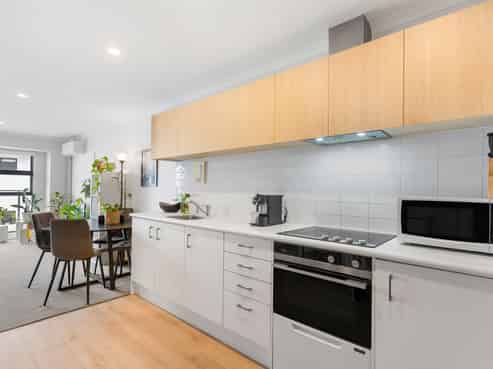 2D/83 New North Road, Eden Terrace