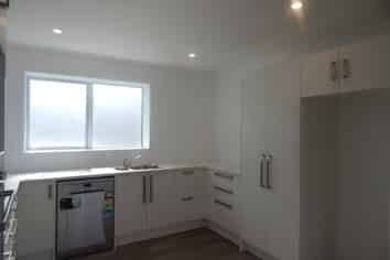 12b Middlesex Place, Northland