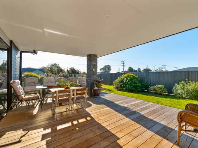 27 Chamberlain Road, Masterton