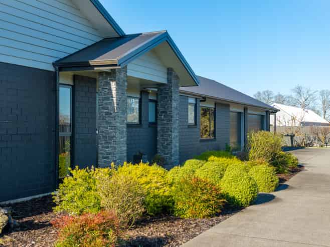 27 Chamberlain Road, Masterton