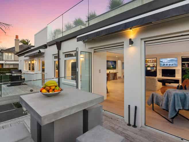  15 The Strand, Takapuna