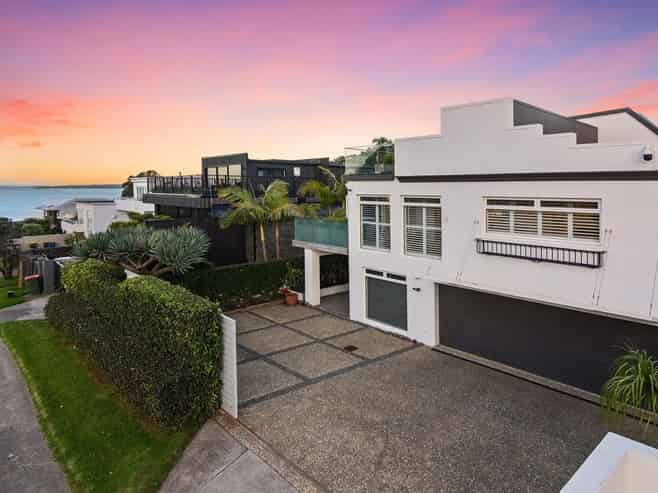  15 The Strand, Takapuna