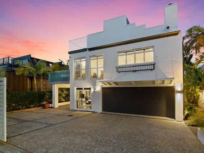  15 The Strand, Takapuna