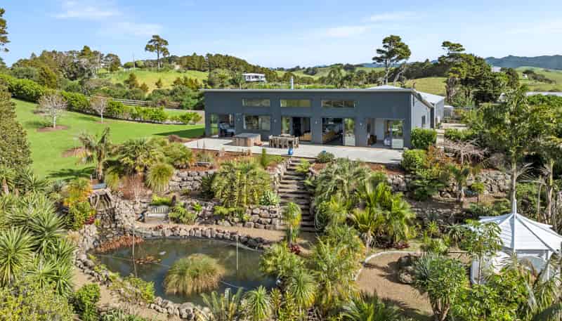 175 Te Toiroa Road, Ngunguru