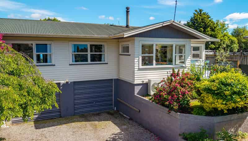 50 Eighty Eight Valley Road, WAKEFIELD