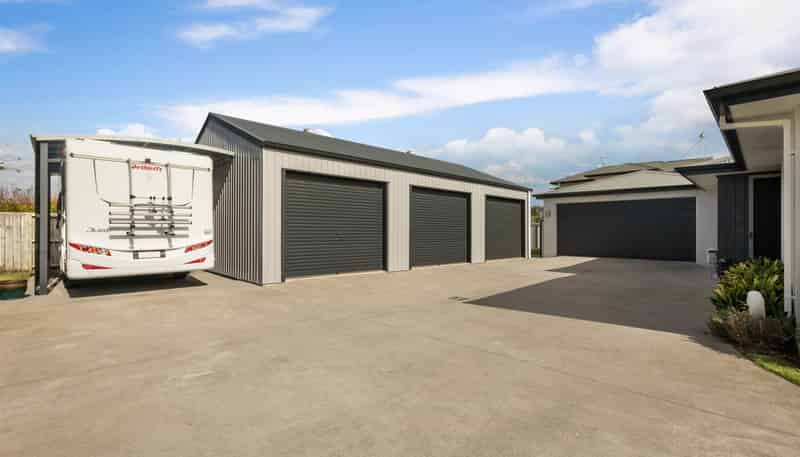 114 Koutunui Road, Athenree