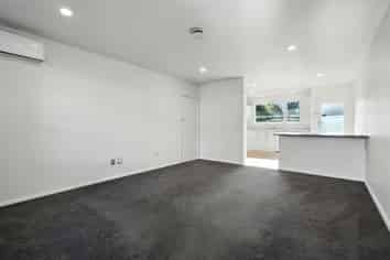 2/103 St Albans Street, Saint Albans
