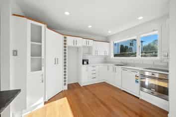2/103 St Albans Street, Saint Albans