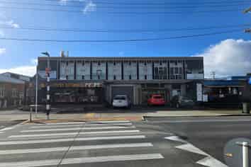 PRIME CORNER COMMERCIAL SITE 1619SQM IN MT ROSKILL