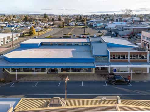 Vendor Says SELL – All Offers Considered!