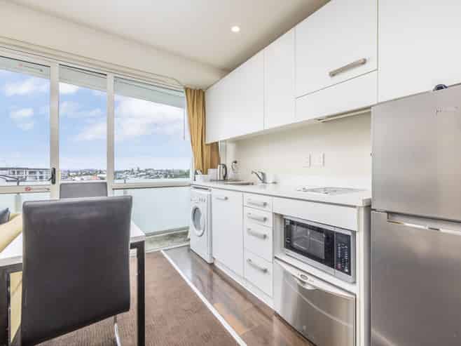 1921/10 Waterloo Quadrant, Auckland Central