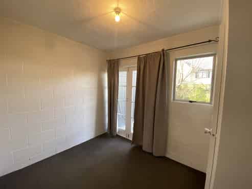 9/11 Rotoiti Street, Johnsonville