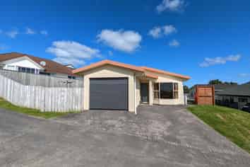 7A Fernwood Court, Woodridge