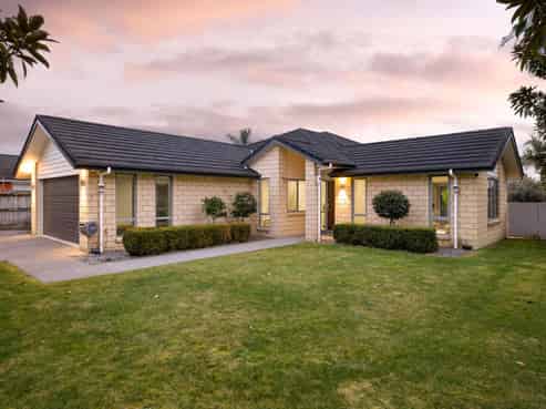 2 Jarvis Court, Huntington