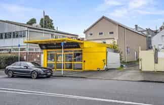 Ex-Takeaway available for lease
