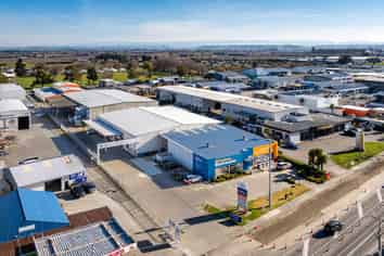 Dual Tenanted Investment & Rear Vacant Warehouse
