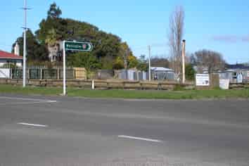Huge profile property State Highway One, Sanson