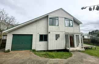 14A Pine Street, New Lynn