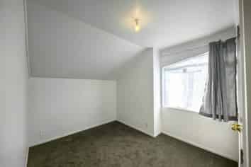 14A Pine Street, New Lynn
