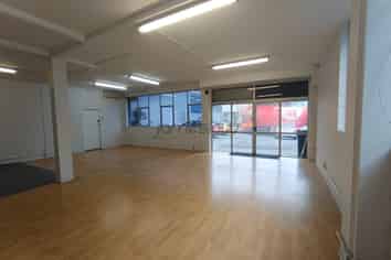 Affordable Retail/Office on City Fringe