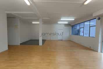Affordable Retail/Office on City Fringe