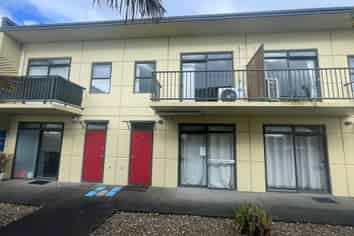 Upper Unit Laidlaw Way, East Tamaki