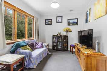 35-37 Airlie Road, Plimmerton