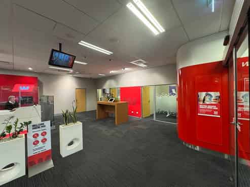 Exceptional Retail Space in Thriving Centre