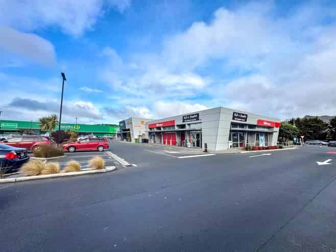 Exceptional Retail Space in Thriving Centre