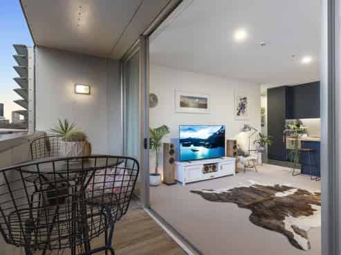 3B/10 Fisher-Point Drive, Freemans Bay