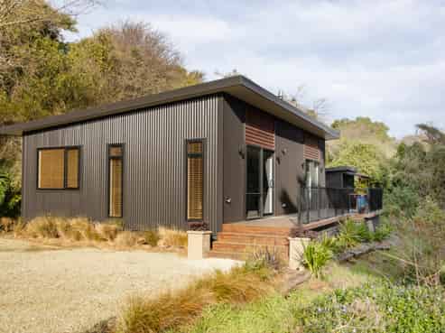 10 Bute Street, Moeraki