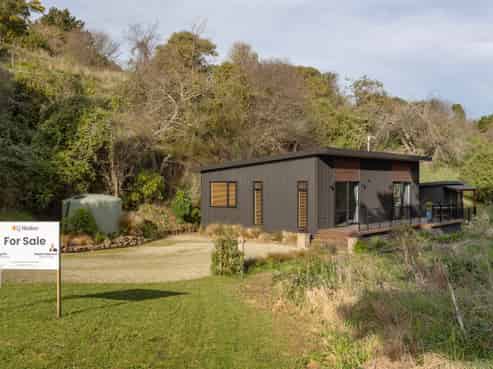 10 Bute Street, Moeraki