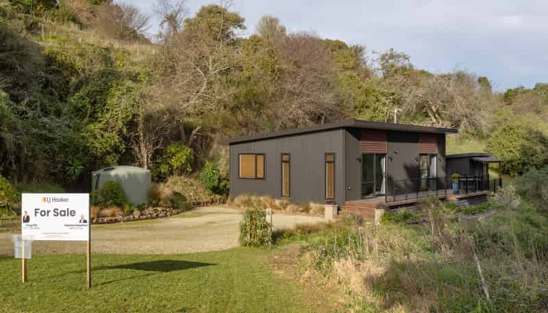 10 Bute Street, Moeraki
