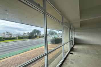 PRIME RETAIL / OFFICE / MEDICAL - HAURAKI
