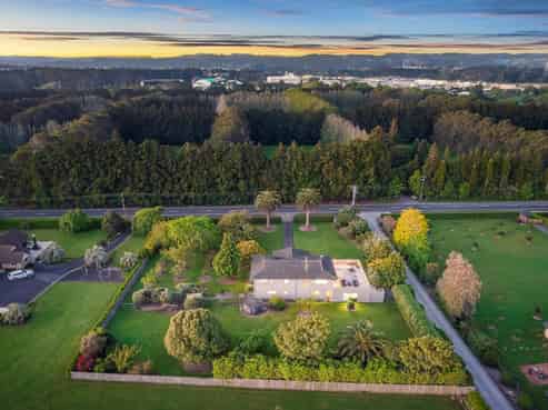 873 Waitakere Road, Kumeu