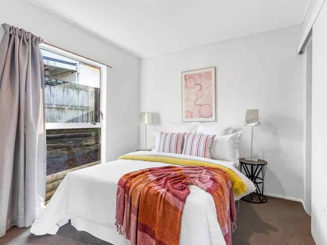 2/21 Calluna Crescent, Totara Heights
