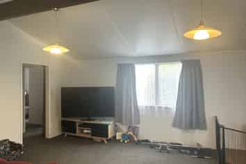 410 Kennedy Road, Greenmeadows