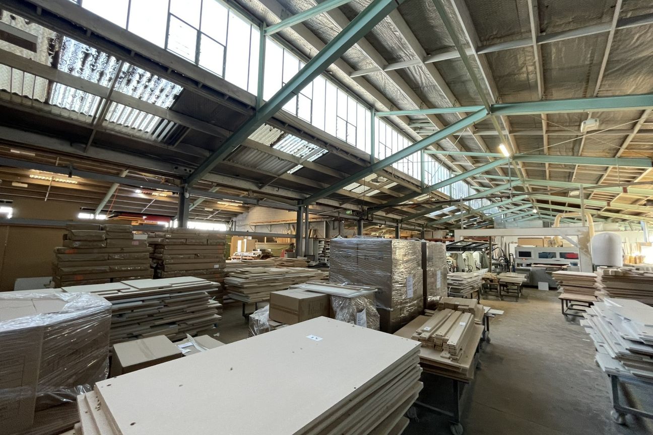 High Profile Manufacturing HQ - Ansicht 5