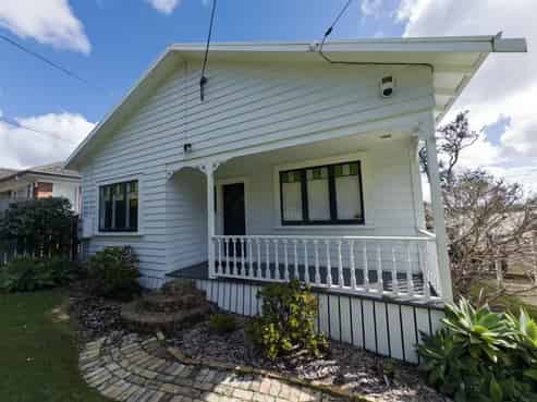 189 Titirangi Road, Titirangi