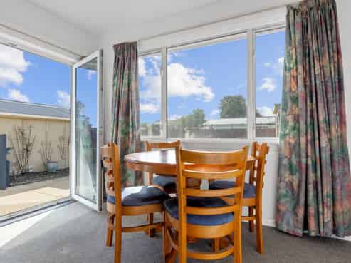 405 Breezes Road, Aranui