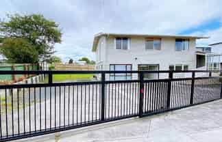 14 Cleland Crescent, Blockhouse Bay