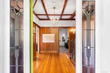 Auckland - Address withheld