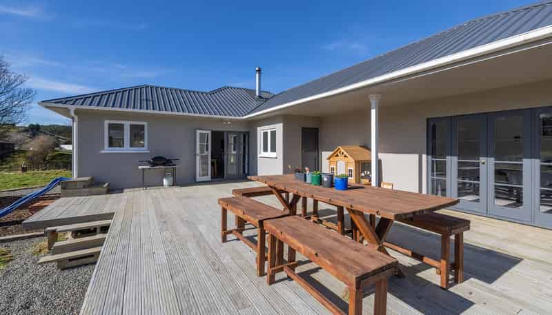 4 North Road, Mauriceville