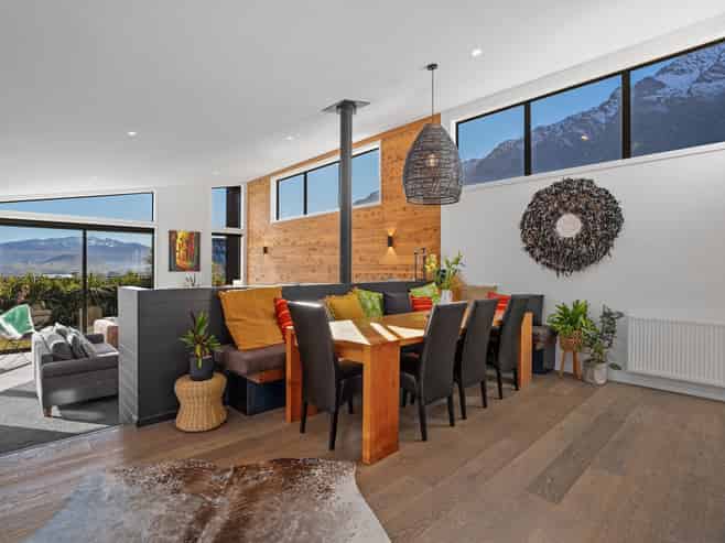 6 Big Valley Drive, Jacks Point