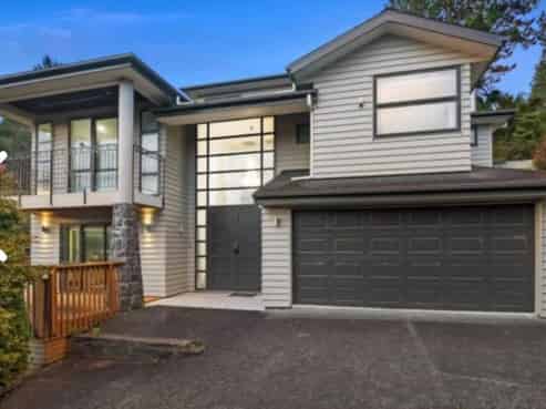 36 Silver Moon Road, Albany Heights