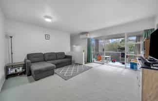 5/15A Oates Road, Glen Eden