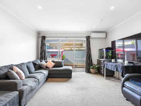 24M Mount Smart Road, Royal Oak