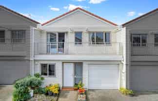 24M Mount Smart Road, Royal Oak